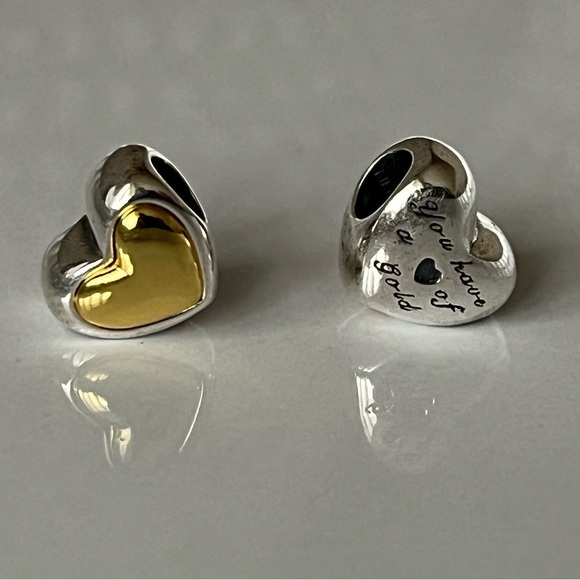 💜 Gold Plated Sterling Silver Domed Golden Heart Charm - Picture 3 of 7